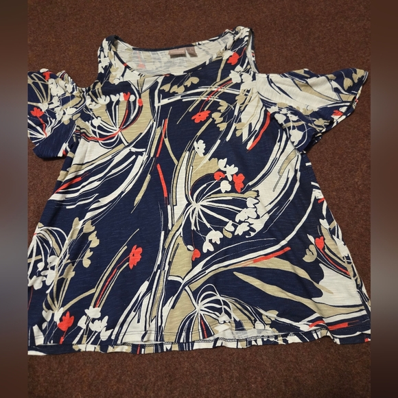 Chico's Tops - Chico' Size 1 (US 6) Peek-a-Boo Sleeb Top In Blue, Red, Green And White Print